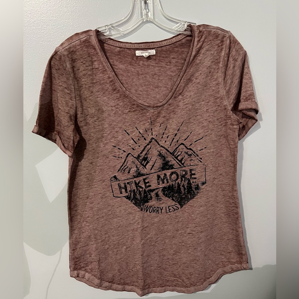 Maurices Graphic